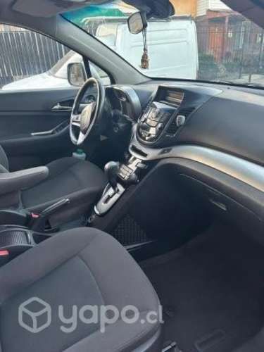 Vendo Chevrolet orlando