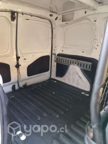 Excelente peugeot partner 1.6 turbo diesel 2017