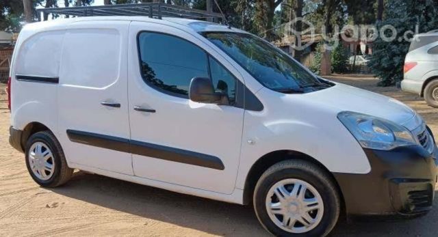 Excelente peugeot partner 1.6 turbo diesel 2017