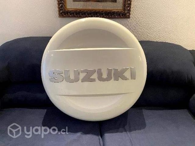 Tapa rueda Suzuki Grand Nomade original