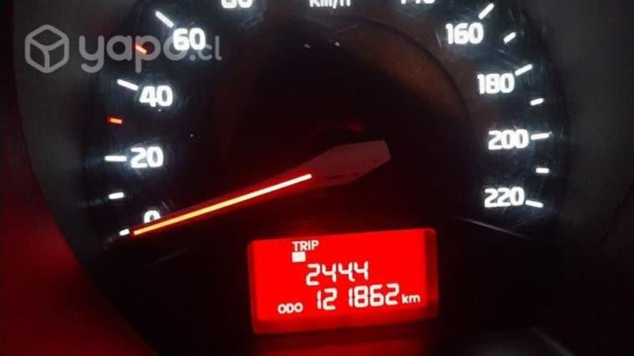 Auto Kia Río 4