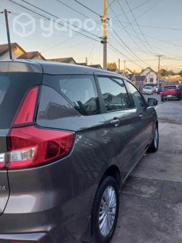 Se vende suzuki ertiga 2020