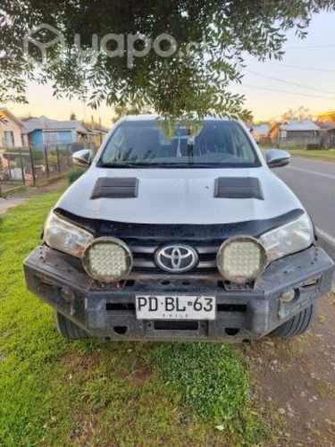 Se vende camioneta Toyota Hilux SR año 2020 diesel