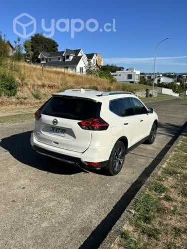 Nissan x-trail Advance 2018