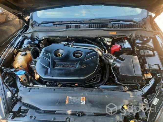 Auto Ford fusion 2015 elegante moderno