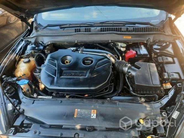 Auto Ford fusion 2015 elegante moderno