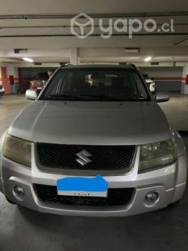 Suzuki grand nomade 2010