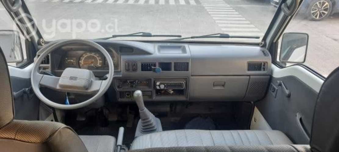 Furgón Mitsubishi L300 2.0