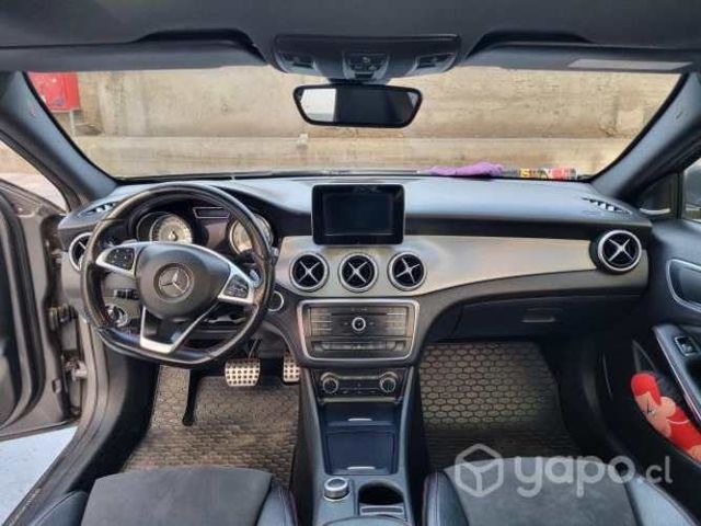 Mercedes benz gla250