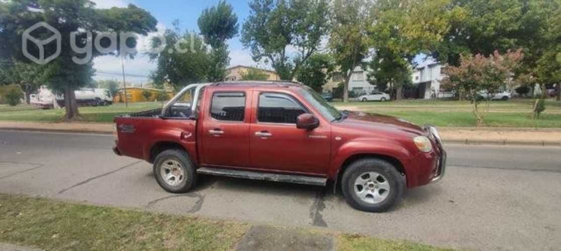 Camioneta Mazda B50 Año 2011