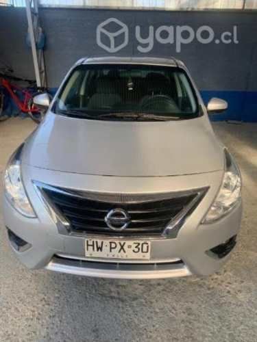 Vendo nissan versa