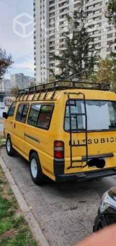 Furgon mitshubishi 2011