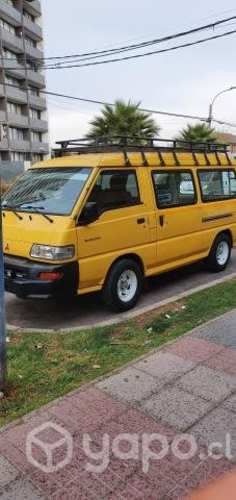 Furgon mitshubishi 2011