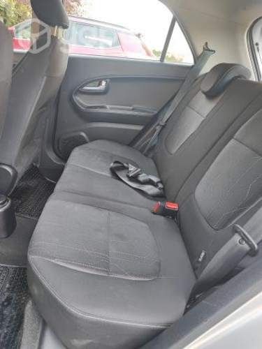 Kia morning en perfecto estado año 2016