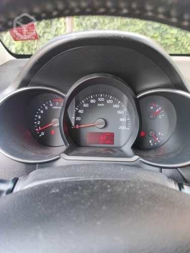 Kia morning en perfecto estado año 2016