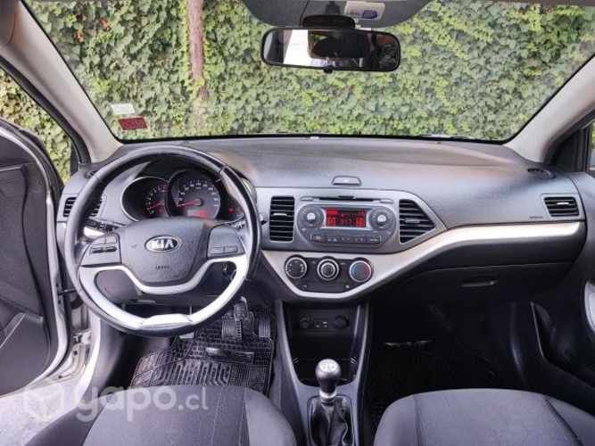 Kia morning en perfecto estado año 2016