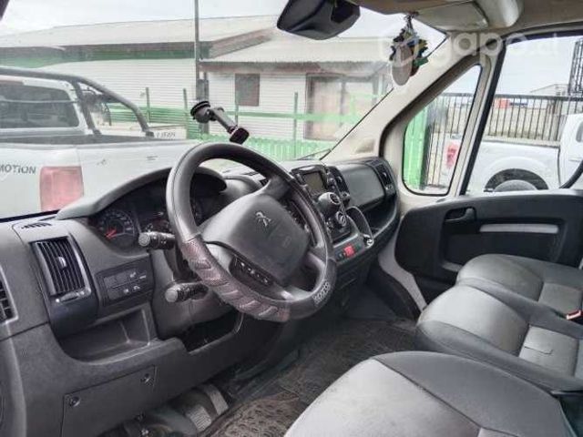 Peugeot boxer HDI l4h2 2022