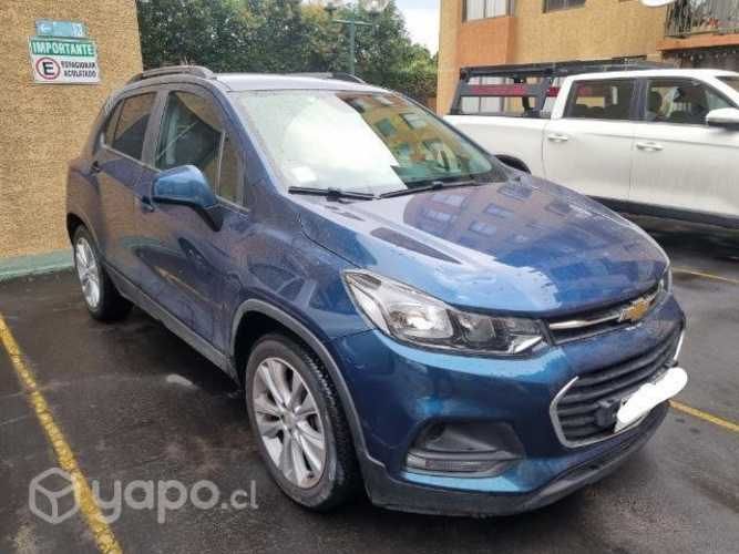 Tracker 1.8 FWD LS MT