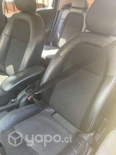 Peugeot 301 allure 2018