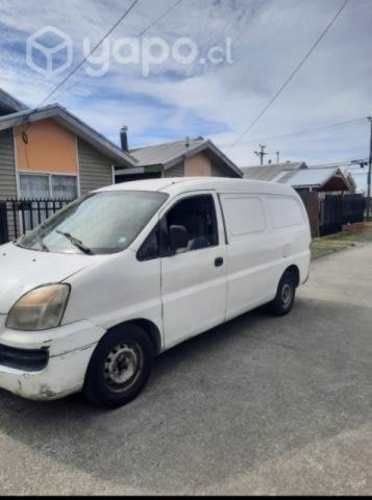 Se vende furgón Hyundai H1 2005