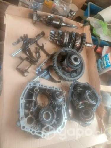 Caja de optra 2009 buen estado