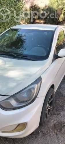 Hyundai accent 2014