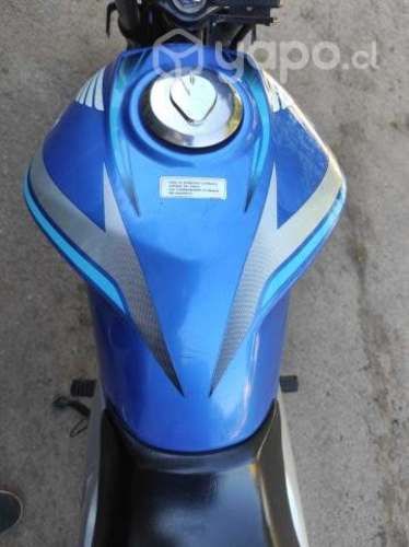 Honda storm 125cc año 2016