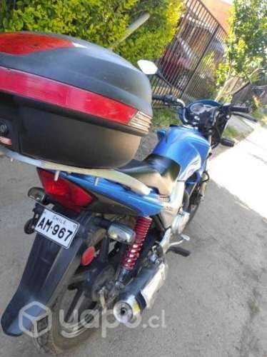 Honda storm 125cc año 2016