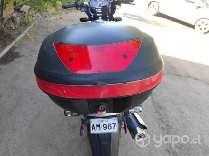 Honda storm 125cc año 2016