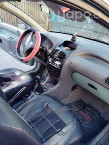 Vendo Peugeot 206 2022