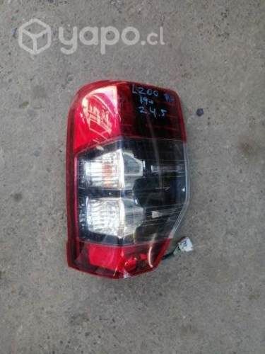 Foco trasero derecho mitsubishi l200 2019 original