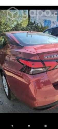 Nissan versa2021