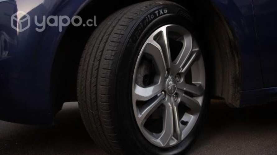 Peugeot 208, año 2014