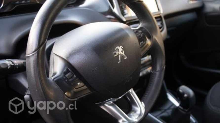 Peugeot 208, año 2014