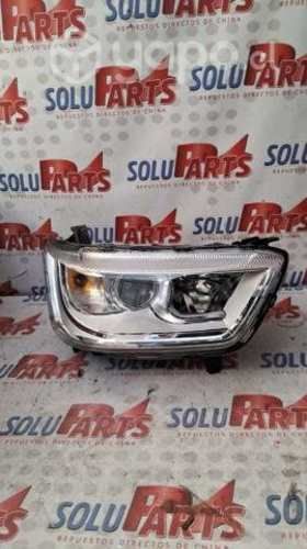 Foco delantero derecho para refine m4