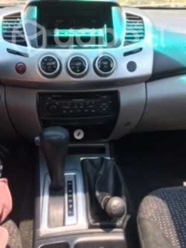 Mitsubishi l200 dakar 2010