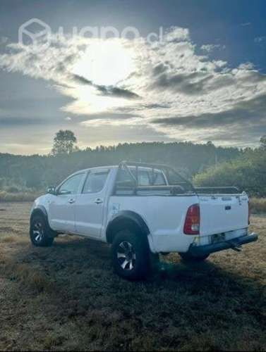 Toyota Hilux 4x4