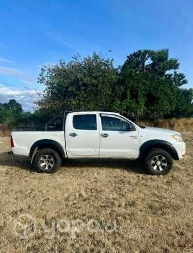 Toyota Hilux 4x4