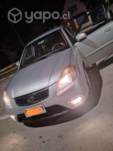 Kia rio jb 2010