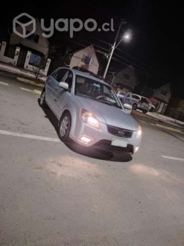 Kia rio jb 2010