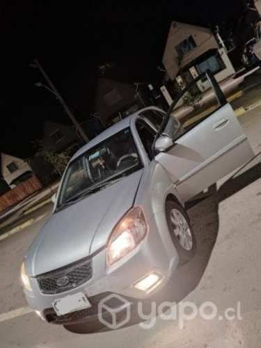 Kia rio jb 2010