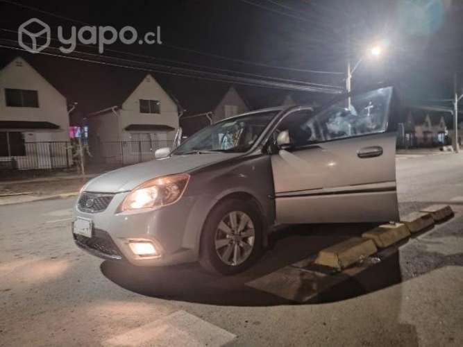 Kia rio jb 2010