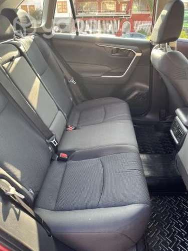 Toyota Rav4 LE 2.0 4x2 CVT