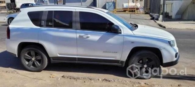 Vendo Jeep Compass