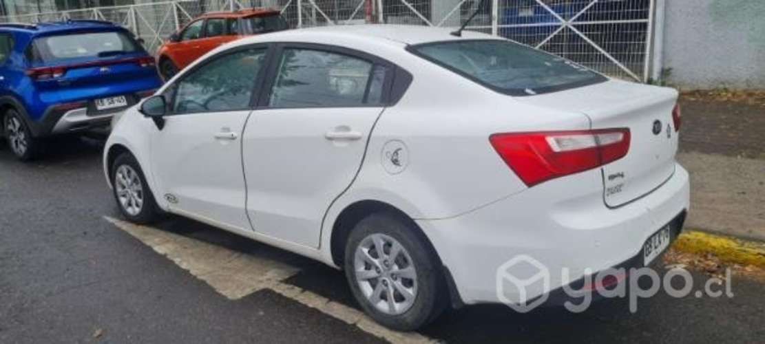 Vendo kia rio 4