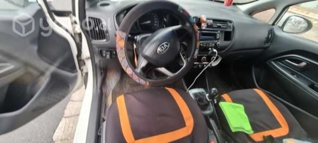 Vendo kia rio 4