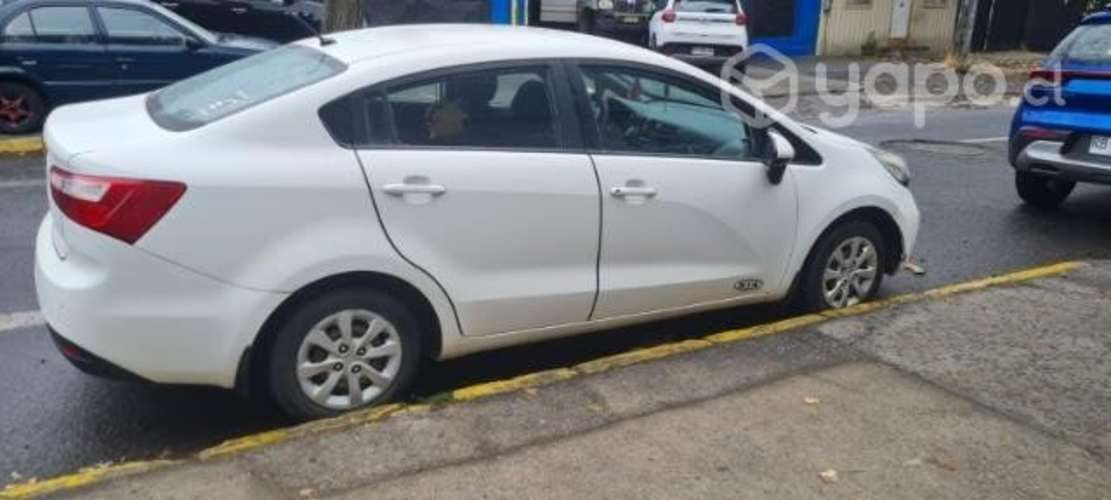Vendo kia rio 4