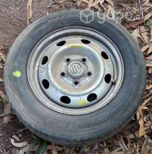 Llanta Fierro Con Neumático 175 70 R14