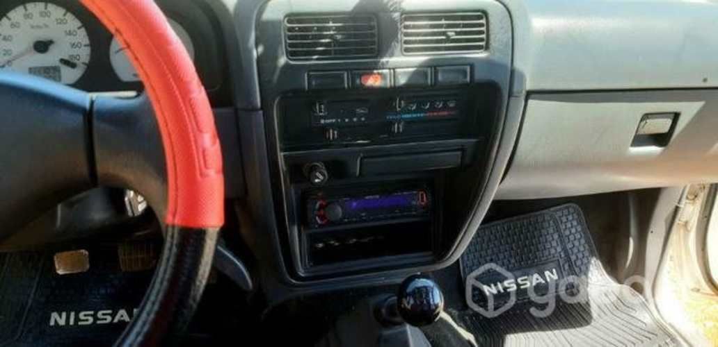 Se vende nissan d21 año 2007