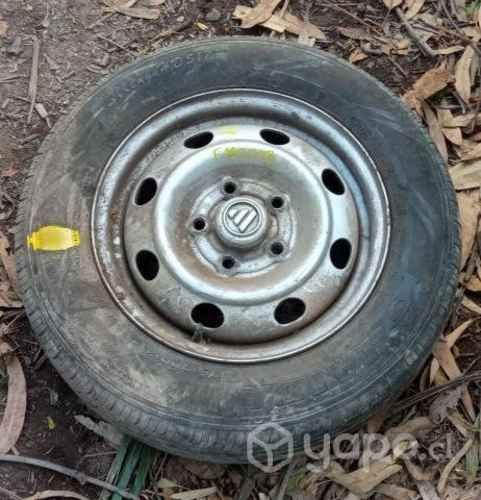 Llanta Fierro Con Neumático 175 70 R14